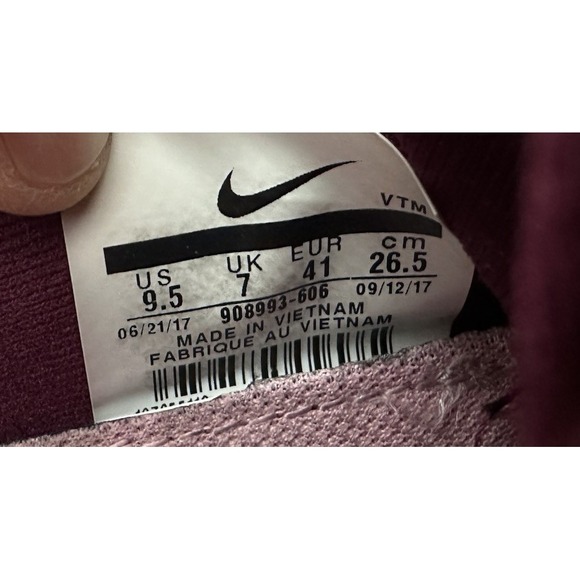 Nike Air Max Sequent 3 Women's Running Shoes Purple size 9.5 - Picture 4 of 7